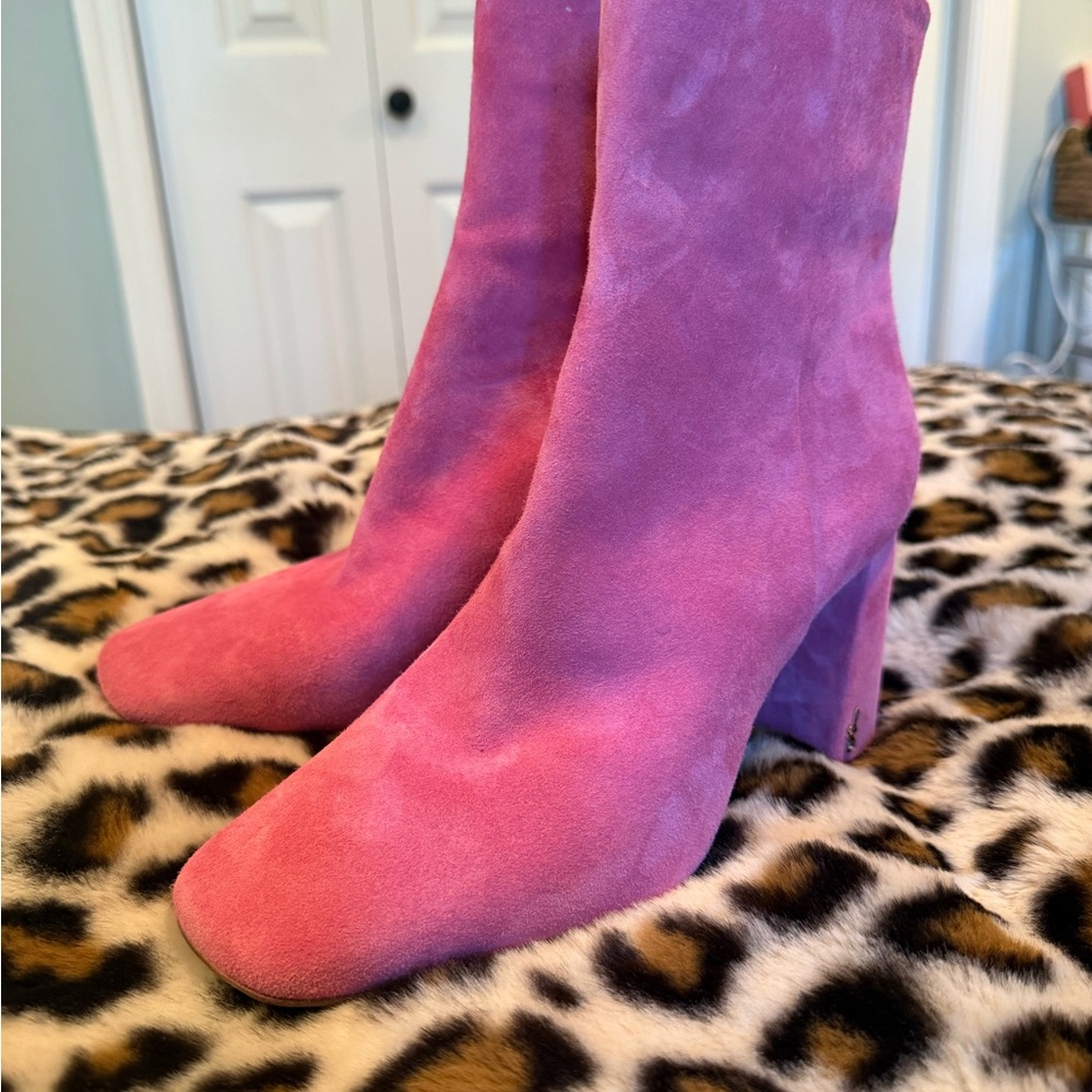 Sam Edelman Pink Heeled Boots Sleek Silhouette